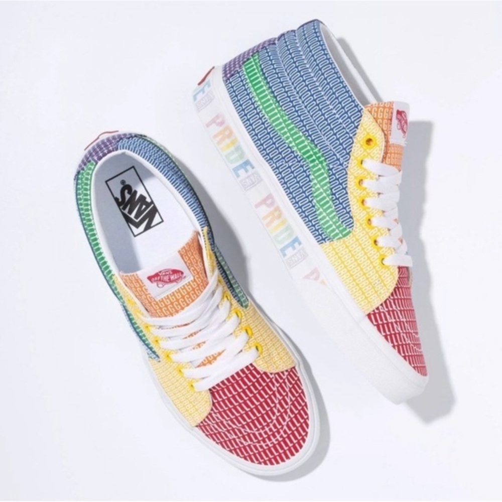Vans Sk8 Mid High Top Sneakers Womens 5 NEW Pride‎ Rainbow Multi Colored